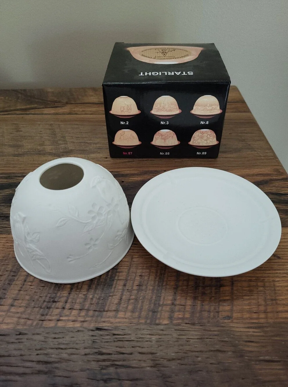 New 2-piece Porcelain Cardinal T-Light Dome Accent Piece. Purchased in Germany